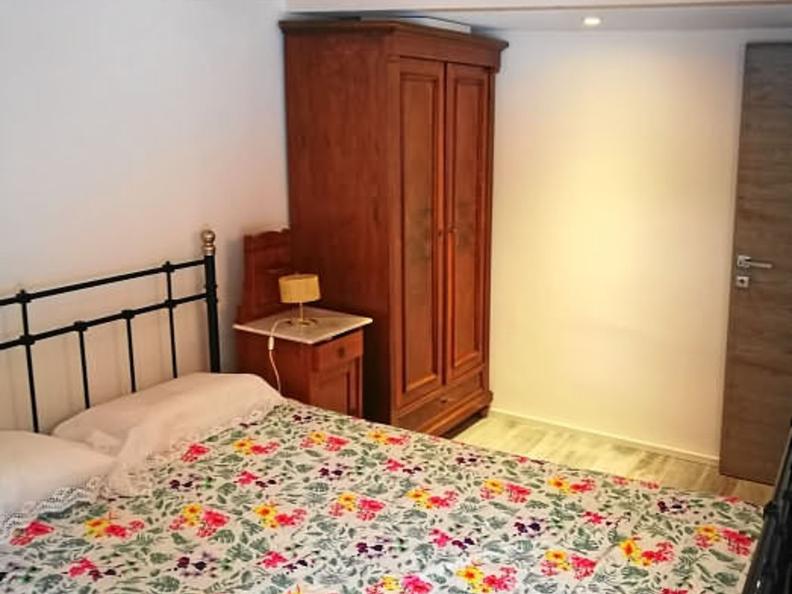 Image 3 - Maisonette